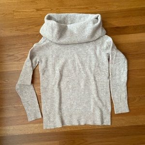 Banana Republic Cowl Neck Merino Wool Sweater - Size L